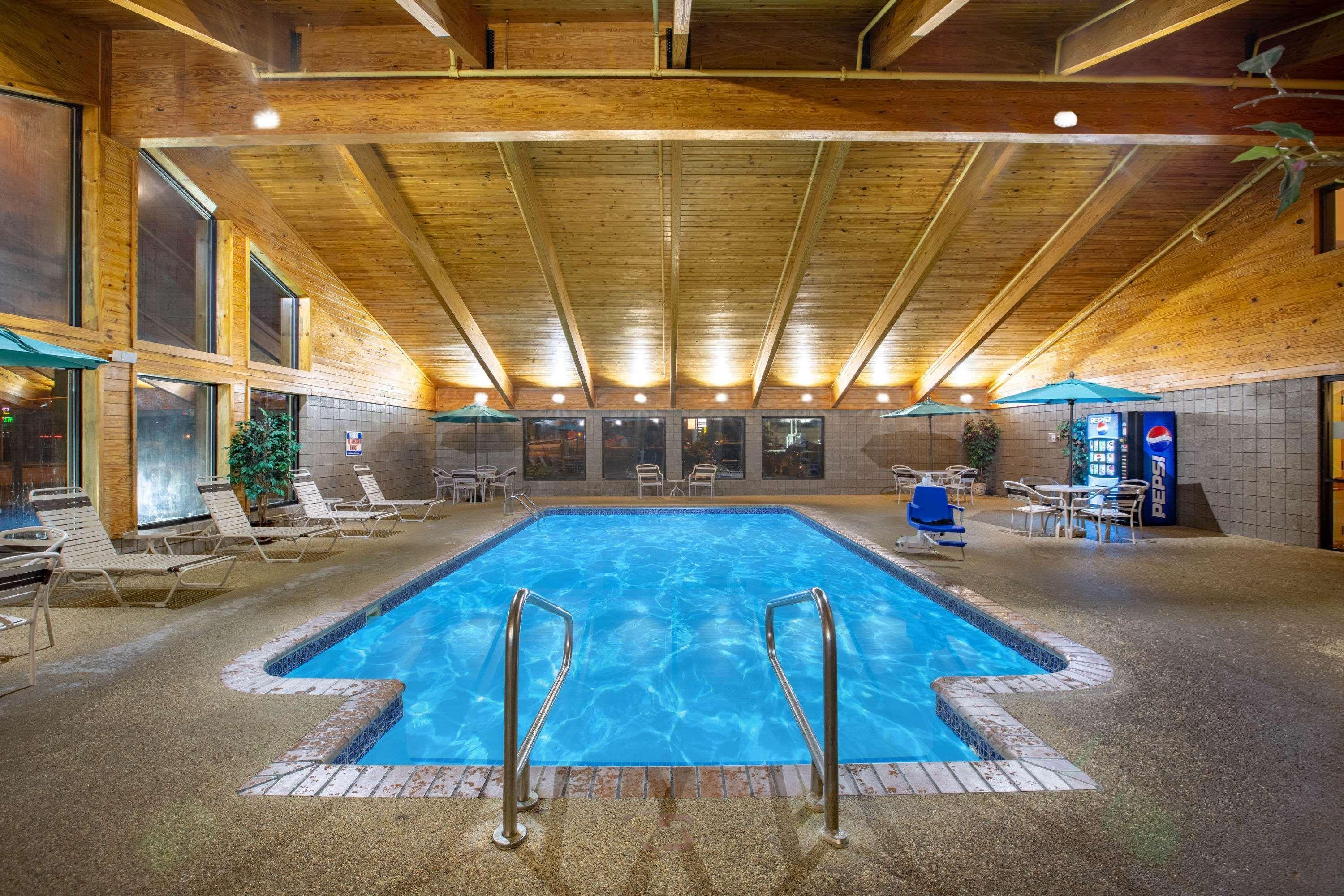 Americinn By Wyndham Kearney Eksteriør billede