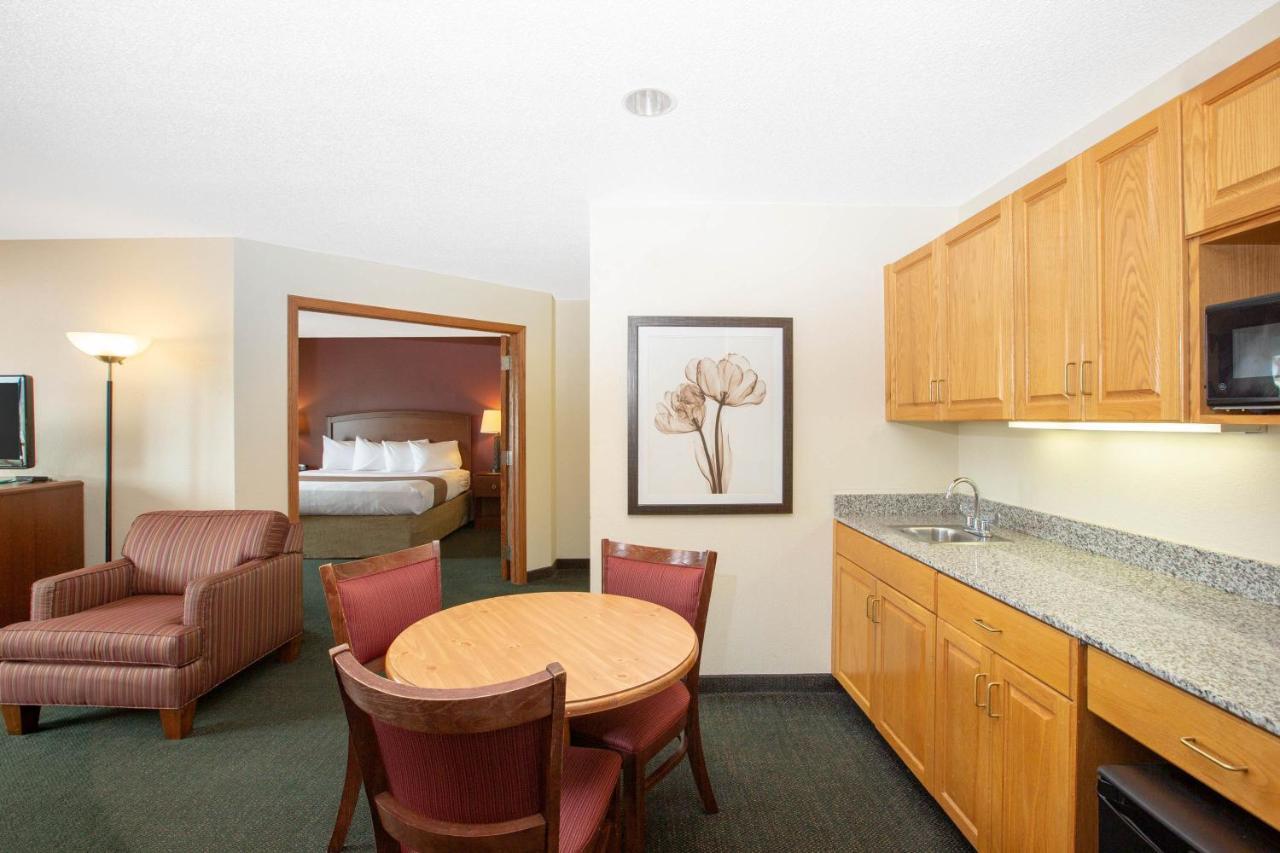 Americinn By Wyndham Kearney Eksteriør billede